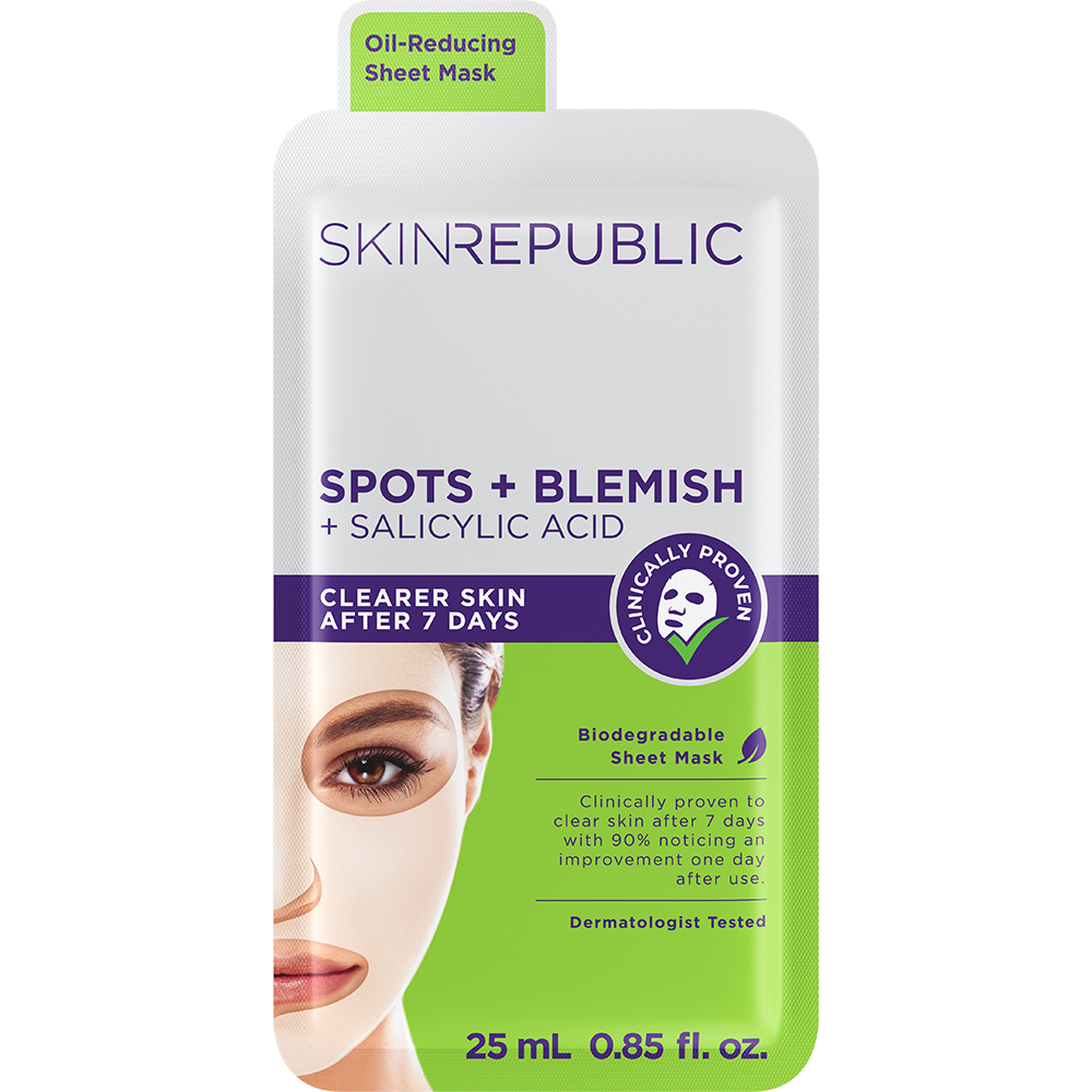 Skin Republic "Oil-Reducing Sheet Mask" mit "Spots + Blemish + Salicylic Acid". Frau mit Blattmaske auf der Verpackung, verspricht "Klarere Haut nach 7 Tagen". Beschriftet mit "Biologisch abbaubar" und "Dermatologisch getestet".