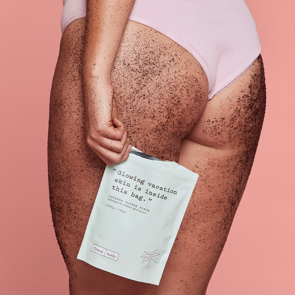 FRANK BODY Coconut Coffee Scrub 200g – Anwendung 1