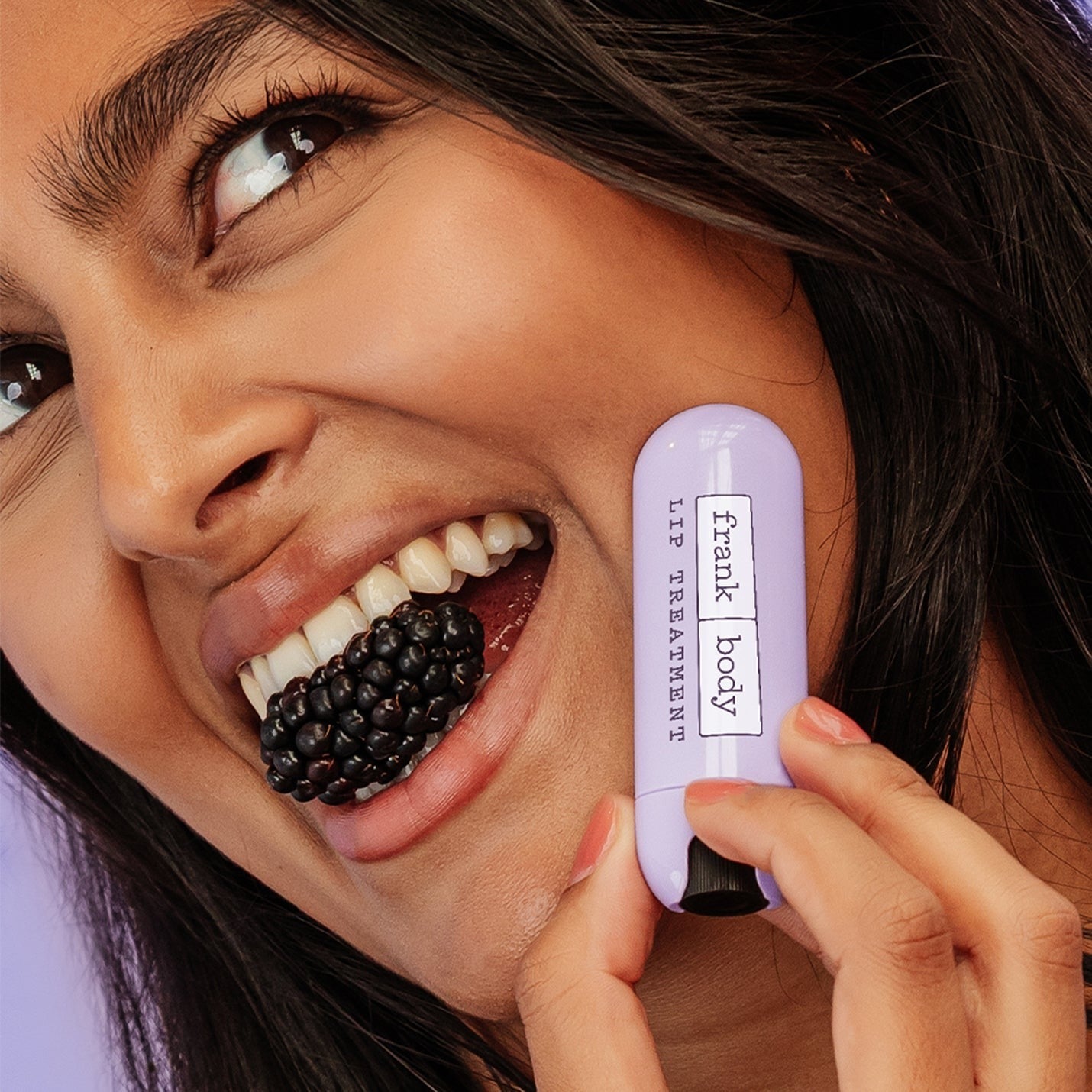 FRANK BODY Niacinamide Smoothing Lip Treatment 4g – Anwendung 1