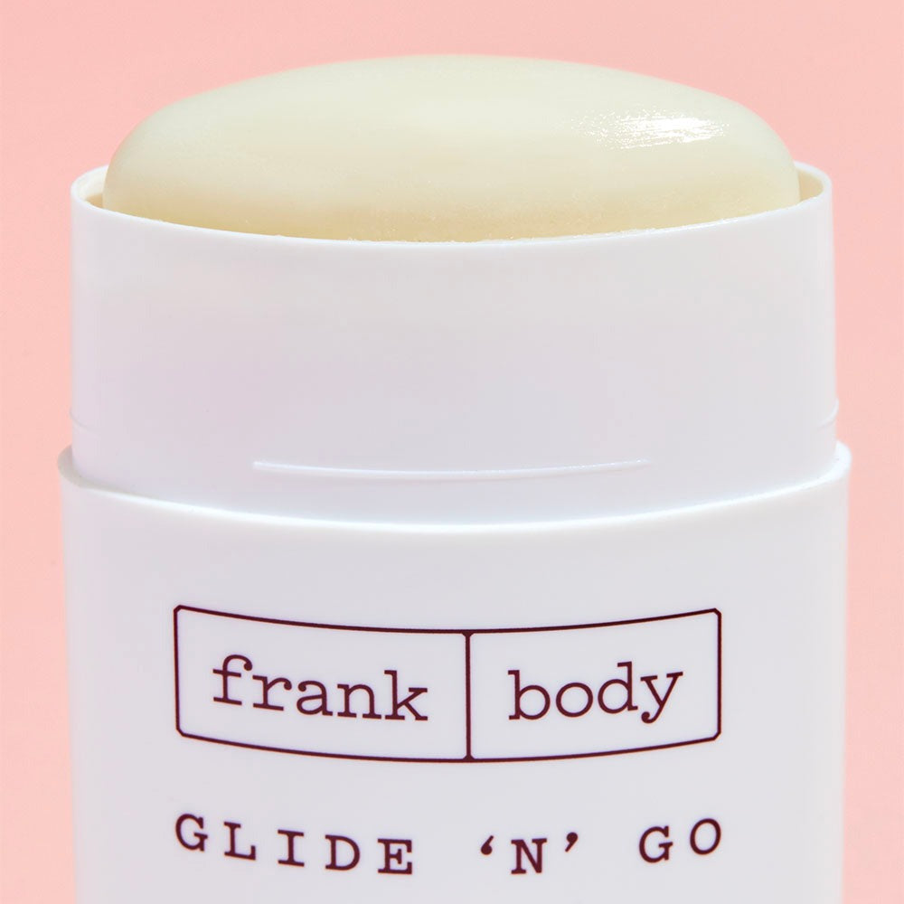 FRANK BODY Glide 'n' Go Body Oil Stick – Anwendung 1