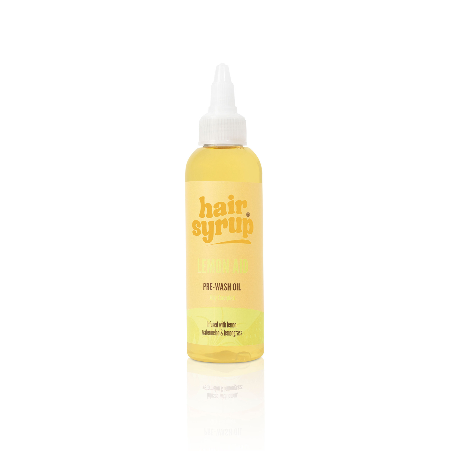 Eine Flasche Haaröl "Hair Syrup Lemon Aid". Die Flasche ist gelb mit weißem Verschluss und enthält eine gelbliche Flüssigkeit. Das Etikett ist gelb mit dunklerem gelbem Text.