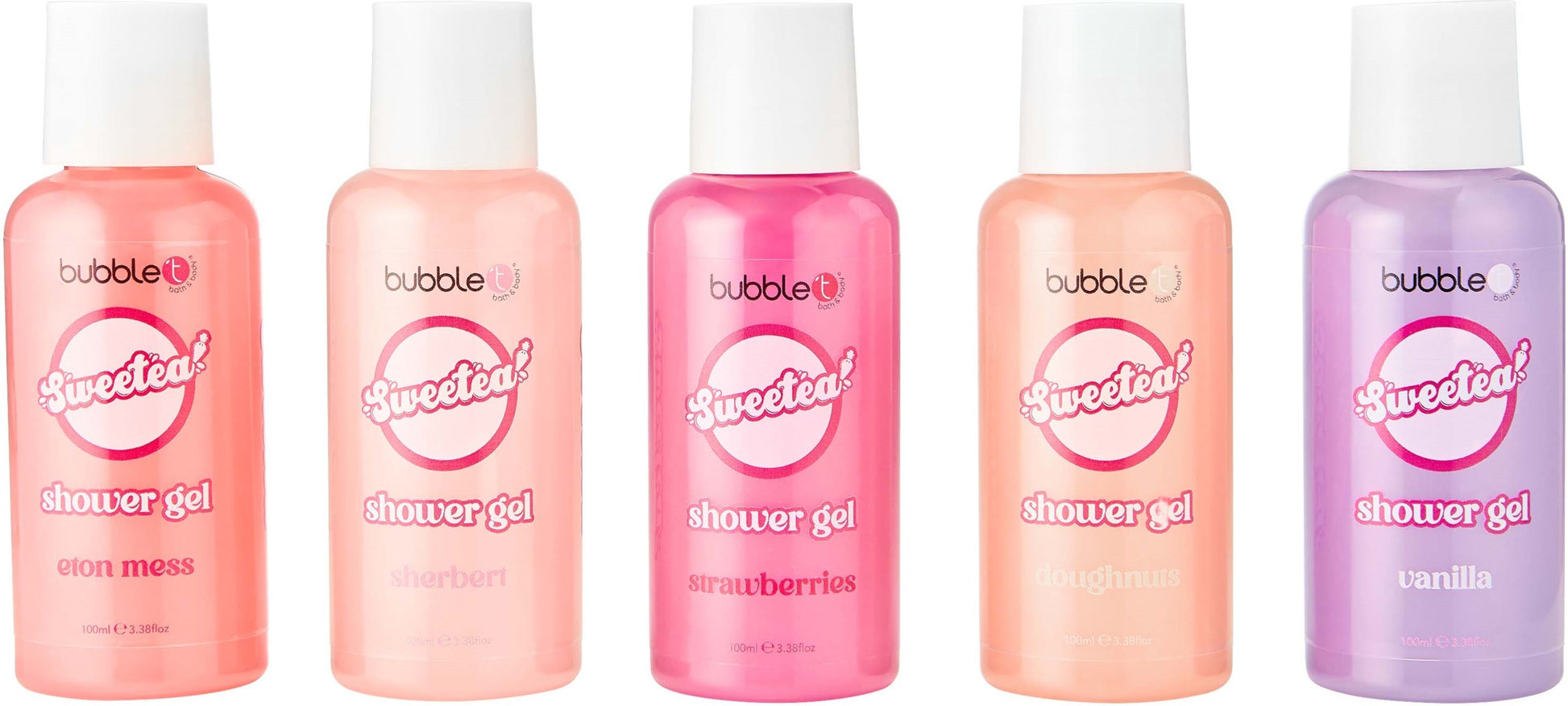 Fünf farbige, zylinderförmige Flaschen mit weißen Deckeln, beschriftet mit „bubblet“, „Sweetea!“ und „shower gel“. Sie sind in Farben wie Pfirsich, Pink, Lila und Rosa gehalten.