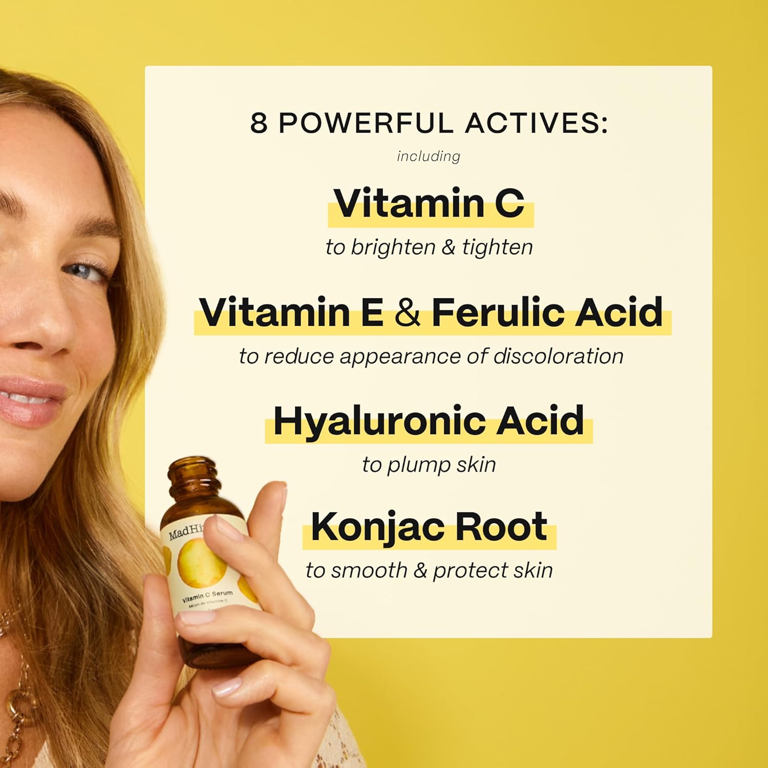 Mulher segura o sérum de vitamina C MAD HIPPIE contra um fundo amarelo, com texto sobre ingredientes ativos como a vitamina C e o ácido ferúlico